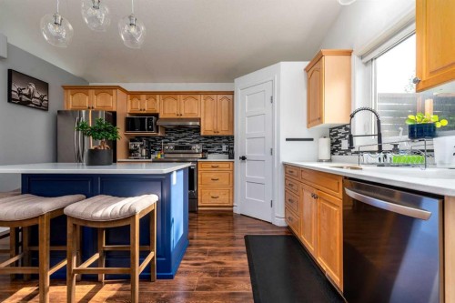2308 52 Avenue, Lloydminster, AB - Indoor Photo Showing Kitchen