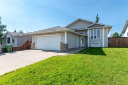 6601 39 Street Lloydminster, AB T9V 2Y3