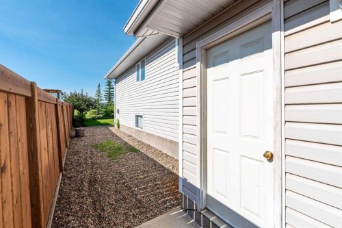 6601 39 Street, Lloydminster, AB - Outdoor With Exterior