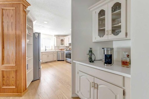 605 22 Street, Wainwright, AB - Indoor