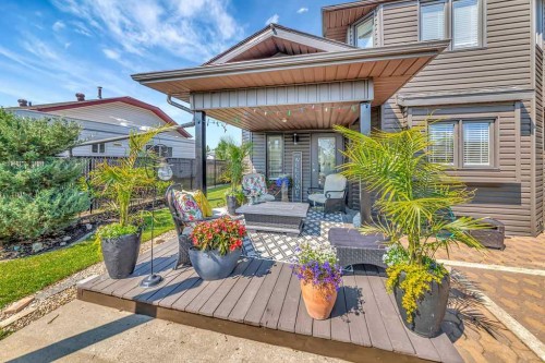 605 22 Street, Wainwright, AB - Outdoor With Deck Patio Veranda With Exterior