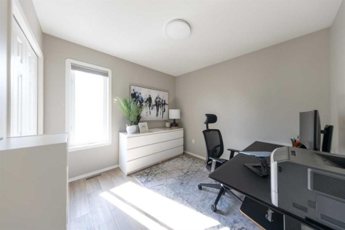 6116 21 Street, Lloydminster, AB - Indoor Photo Showing Office