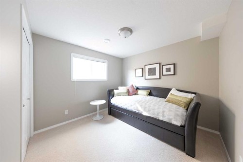 6116 21 Street, Lloydminster, AB - Indoor Photo Showing Bedroom