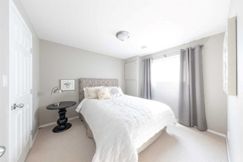 6116 21 Street, Lloydminster, AB - Indoor Photo Showing Bedroom