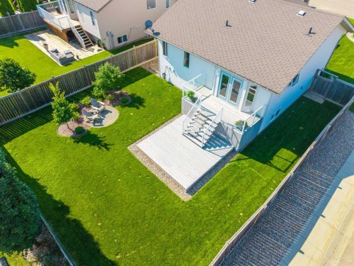 6116 21 Street, Lloydminster, AB - Outdoor
