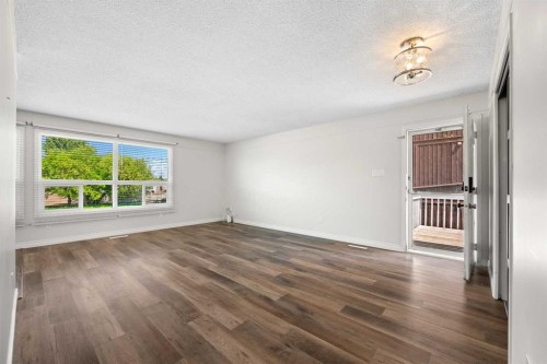 5607 43 Street, Lloydminster, AB - Indoor