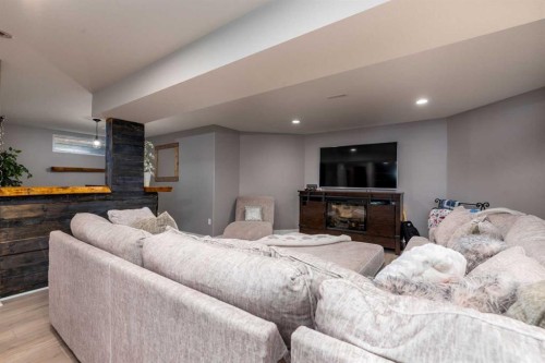 3610 63 Avenue Close, Lloydminster, AB - Indoor