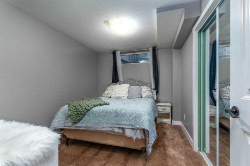 3610 63 Avenue Close, Lloydminster, AB - Indoor Photo Showing Bedroom
