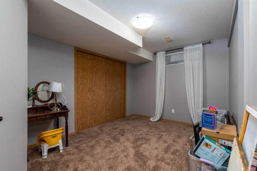 3610 63 Avenue Close, Lloydminster, AB - Indoor Photo Showing Other Room