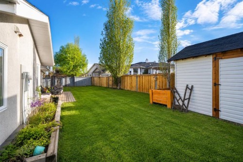 3610 63 Avenue Close, Lloydminster, AB - Outdoor