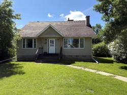 5221 51 Avenue Vermilion, AB T9X 1V1