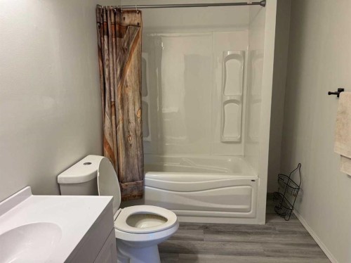5120 45 Street, Provost, AB - Indoor Photo Showing Bathroom