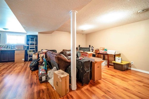 1025 30 Street, Wainwright, AB - Indoor