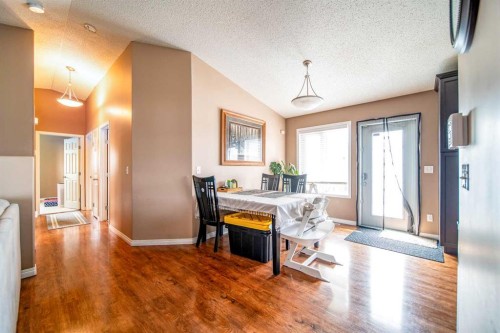1025 30 Street, Wainwright, AB - Indoor