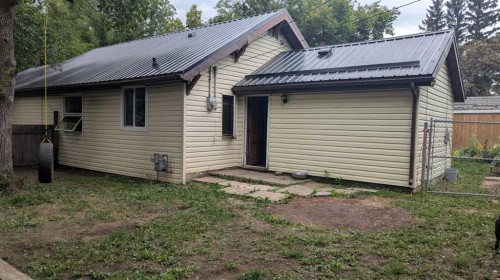 5028 52 Street, Provost, AB - Outdoor With Exterior