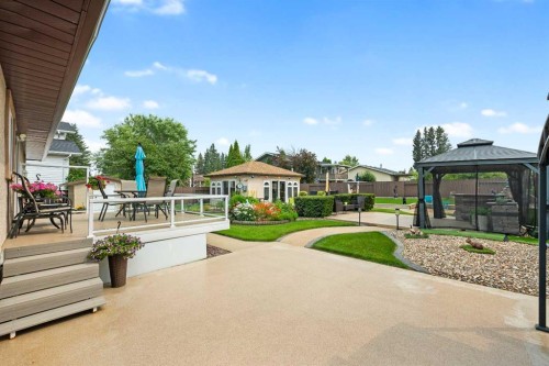 5703 35 Street, Lloydminster, AB - Outdoor