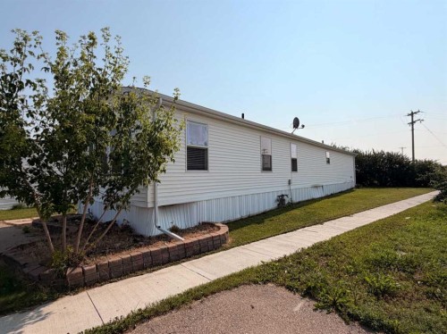 18-1609 14 Street, Wainwright, AB 