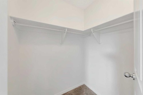 41-2715 73 Avenue, Lloydminster, AB - Indoor With Storage