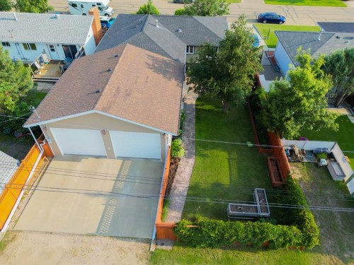 1026 18 Avenue, Wainwright, AB - Outdoor