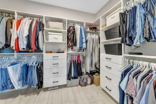 6002 13 Street, Lloydminster, AB - Indoor With Storage