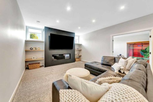 6002 13 Street, Lloydminster, AB - Indoor