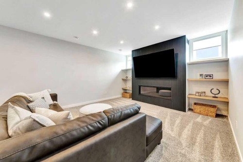 6002 13 Street, Lloydminster, AB - Indoor