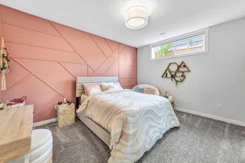 6002 13 Street, Lloydminster, AB - Indoor Photo Showing Bedroom