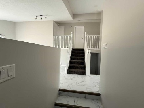 2725 57B Avenue, Lloydminster, AB 