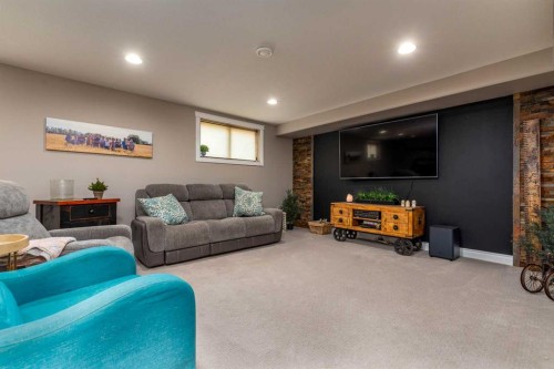 1306 52C Avenue, Lloydminster, AB - Indoor