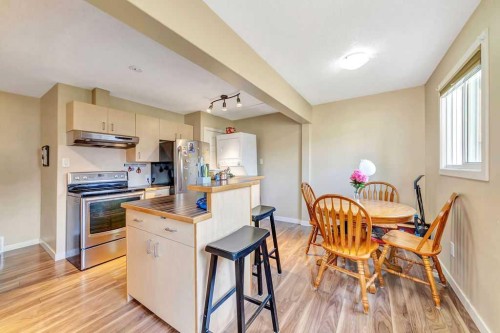 5013 47 Street, Lloydminster, AB - Indoor Photo Showing Kitchen