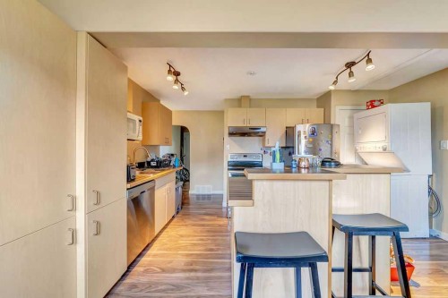 5013 47 Street, Lloydminster, AB - Indoor Photo Showing Kitchen