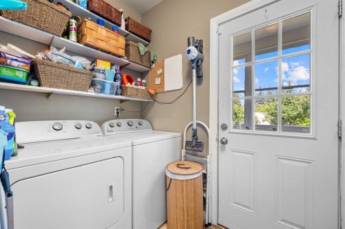 5100 3 Avenue, Chauvin, AB - Indoor Photo Showing Laundry Room