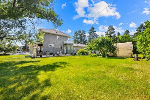 5100 3 Avenue, Chauvin, AB - Outdoor