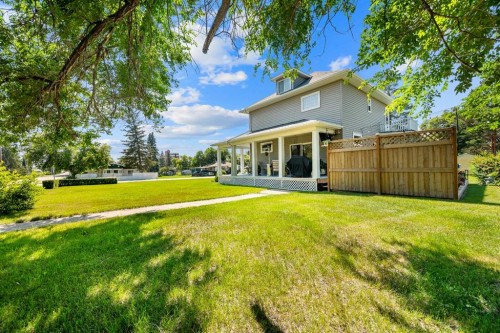 5100 3 Avenue, Chauvin, AB - Outdoor With Deck Patio Veranda