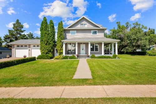 5100 3 Avenue, Chauvin, AB - Outdoor With Deck Patio Veranda With Facade