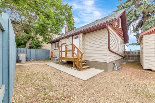 5015 47 Street, Lloydminster, AB - Outdoor With Exterior