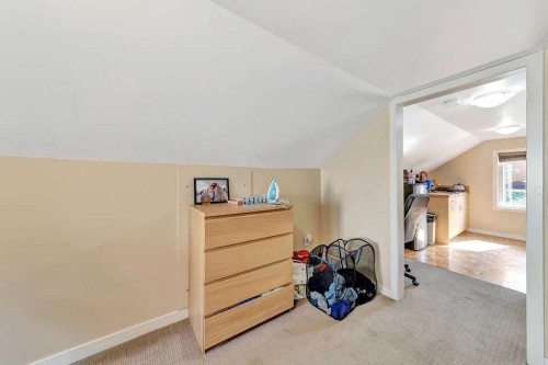 5015 47 Street, Lloydminster, AB - Indoor