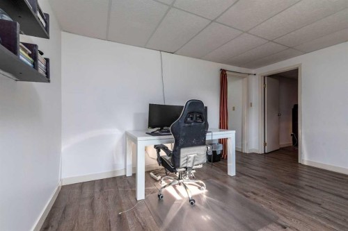 2604 57 A Avenue, Lloydminster, AB - Indoor Photo Showing Office