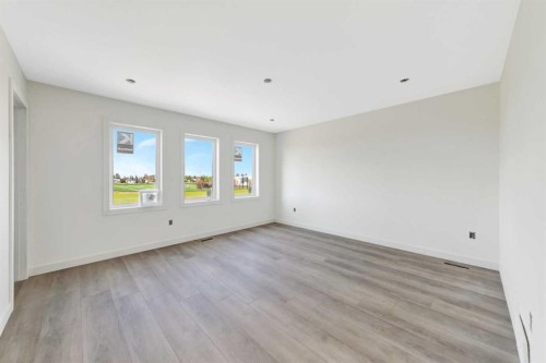 6906 35 Street, Lloydminster, AB - Indoor Photo Showing Other Room