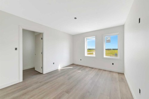 6906 35 Street, Lloydminster, AB - Indoor Photo Showing Other Room