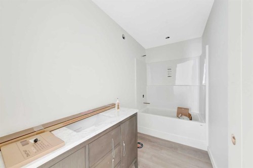6906 35 Street, Lloydminster, AB - Indoor Photo Showing Laundry Room