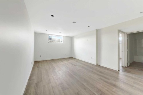 6906 35 Street, Lloydminster, AB - Indoor Photo Showing Other Room