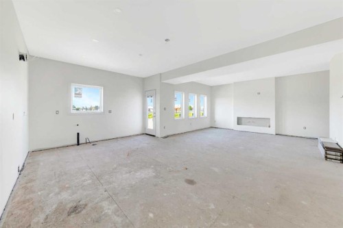 6906 35 Street, Lloydminster, AB - Indoor Photo Showing Other Room