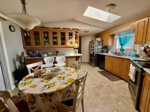 4024 51 Avenue, Provost, AB - Indoor