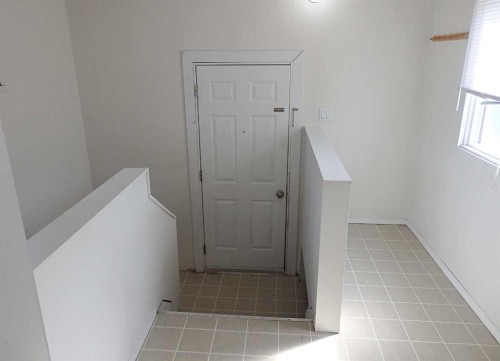 4709 48B Avenue, Vermilion, AB - Indoor Photo Showing Other Room