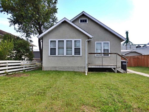 4709 48B Avenue, Vermilion, AB - Outdoor