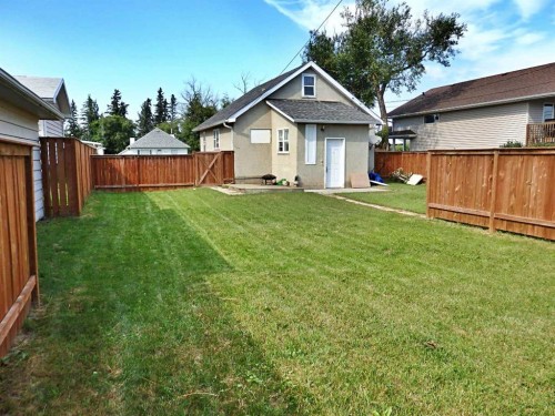 4709 48B Avenue, Vermilion, AB - Outdoor