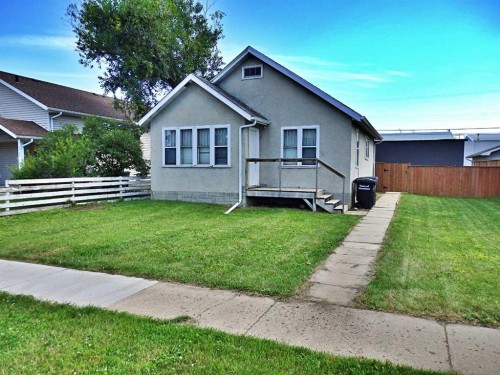 4709 48B Avenue, Vermilion, AB - Outdoor