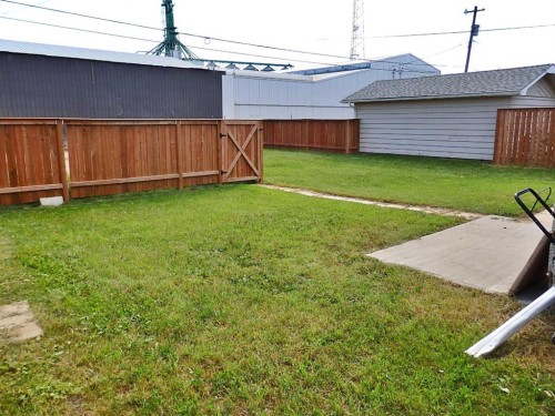 4709 48B Avenue, Vermilion, AB - Outdoor