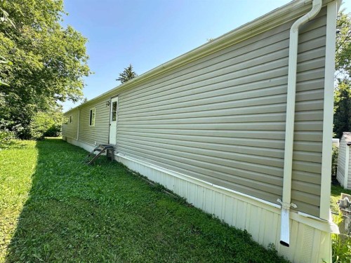 5001 51 Street, Clandonald, AB - Outdoor